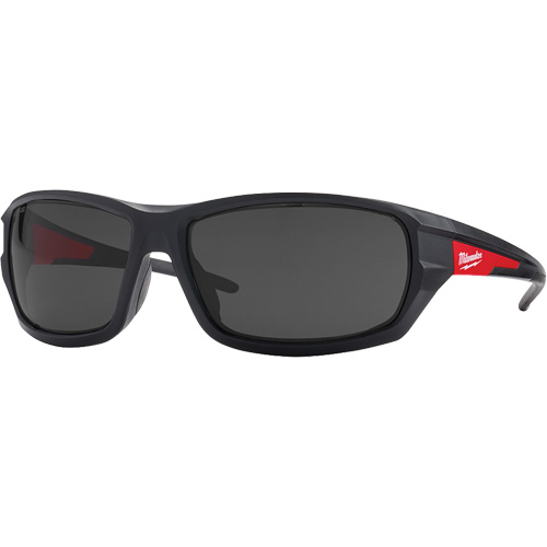 Lunettes de s&eacute;curit&eacute; performantes, Lentille Fum&eacute;e, Antibu&eacute;e/Anti-&eacute;gratignures, ANSI Z87+/R&eacute;pond ou surpasse la norme CSA Z94.3 Distribution Industrielle GC