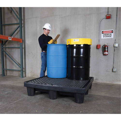 4-Drum Economy Ultra-Spill Pallet&reg;, 66 US gal. Spill Capacity, 53" x 53" x 11.8" Distribution Industrielle GC