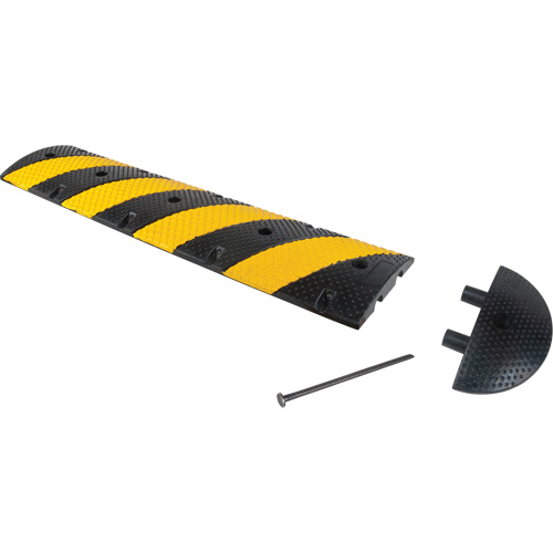Speed Bump Kit, Rubber, 4' L x 11" W x 2" H Distribution Industrielle GC