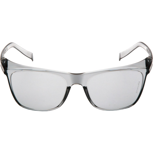 Lunettes de s&eacute;curit&eacute; Legacy, Lentille Gris p&acirc;le, Antibu&eacute;e, ANSI Z87+/R&eacute;pond ou surpasse la norme CSA Z94.3 Distribution Industrielle GC
