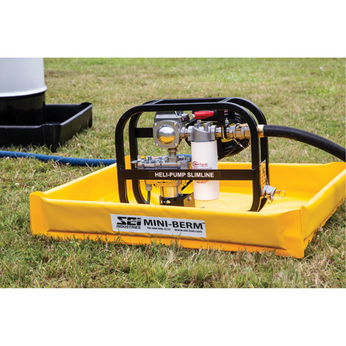Berme de confinement compacte Mini-Berm en PVC jaune, Capacit&eacute; 10 gal. US, 2' la x 2' lo x 4" h Distribution Industrielle GC
