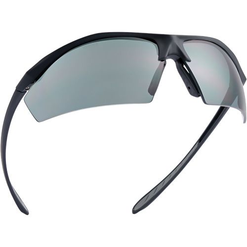 Lunettes de s&eacute;curit&eacute; &agrave; protection balistique Sentinel, Lentille Fum&eacute;e, Antibu&eacute;e/Anti-&eacute;gratignures/Polaris&eacute;, ANSI Z87+ Distribution Industrielle GC