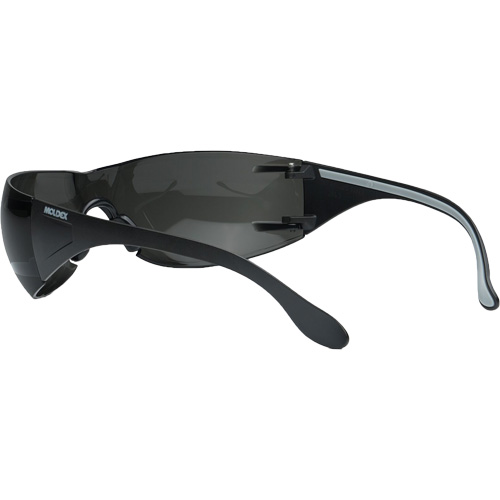 Lunettes de s&eacute;curit&eacute; Adapt Lite, Lentille Fum&eacute;e, Antibu&eacute;e/Anti-&eacute;gratignures, ANSI Z87+/R&eacute;pond ou surpasse la norme CSA Z94.3 Distribution Industrielle GC