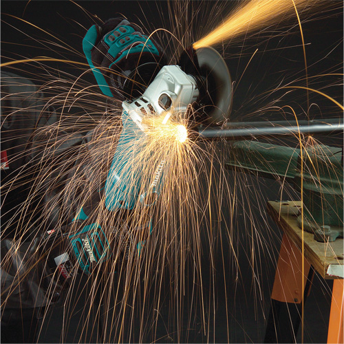 Angle Grinder with AC/DC Switch, 5", 10.5 A, 11000 RPM Distribution Industrielle GC