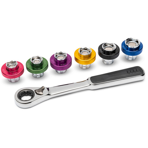 Jeu de douilles m&eacute;triques magn&eacute;tiques &agrave; 6 pans pour bouchon de vidange d'huile, 7 Morceaux, Prise de 3/8" Distribution Industrielle GC