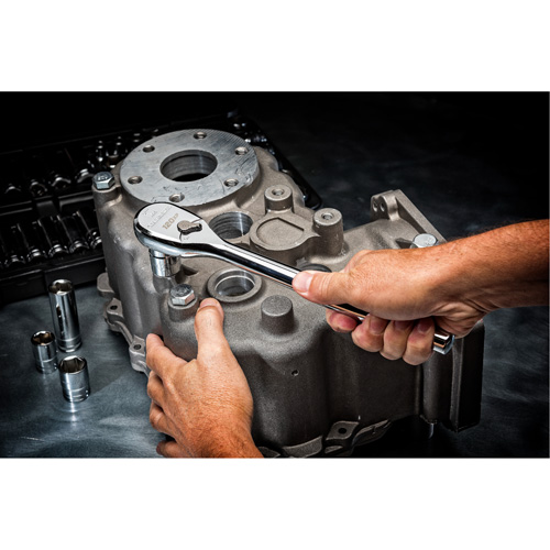 Jeu d'outils pour m&eacute;canicien &agrave; 6 pans SAE/m&eacute;triques 120XP Distribution Industrielle GC