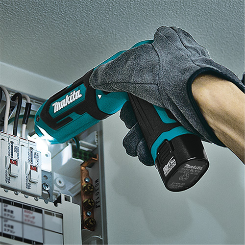 Impact Driver Kit, 1/4", 220 in-lbs Max. Torque, 7.2 V, Lithium-Ion Distribution Industrielle GC