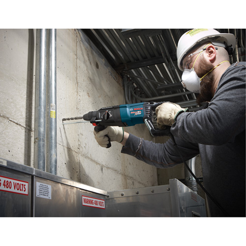 SDS-Plus&reg; Bulldog Xtreme Rotary Hammer, 3/16" - 5/8", 8 A, 0-5800 BPM, 0-1300 RPM, 2.0 ft.-lbs. Distribution Industrielle GC