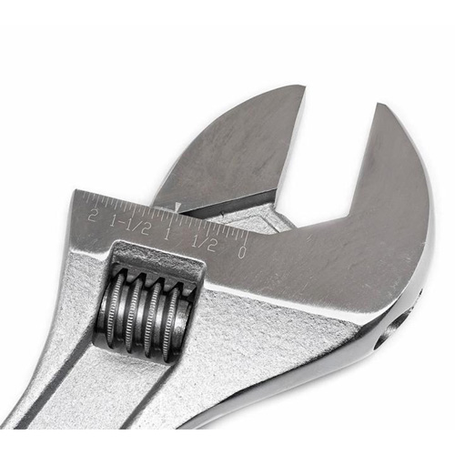 Adjustable Wrench, 18" L, 2-1/16" Max Width, Chrome Distribution Industrielle GC