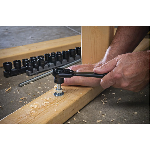 Ensemble d'outils pour m&eacute;canicien, 25 Mcx, Prise de 3/8" Distribution Industrielle GC