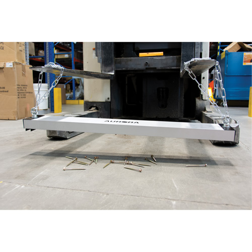 Balais de cour magn&eacute;tique, 36" la Distribution Industrielle GC
