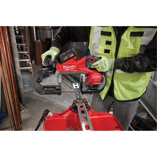 Scie &agrave; ruban &agrave; coupe profonde M18 Fuel, 18 V, 5" Capacit&eacute; Distribution Industrielle GC