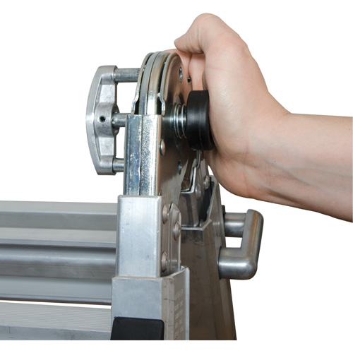 &eacute;chelle t&eacute;lescopique multipositions, 2,916' - 9,75', Aluminium, 300 lb, CSA calibre 1A Distribution Industrielle GC