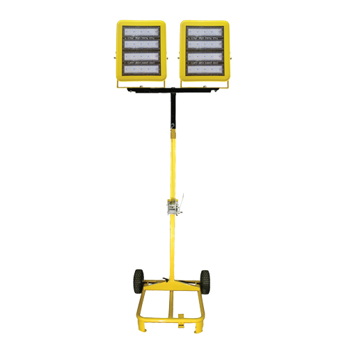 Chariot d'&eacute;clairage &agrave; deux t&ecirc;tes avec treuil, DEL, 400 W, 60 000 lumens, Boîtier en Aluminium Distribution Industrielle GC