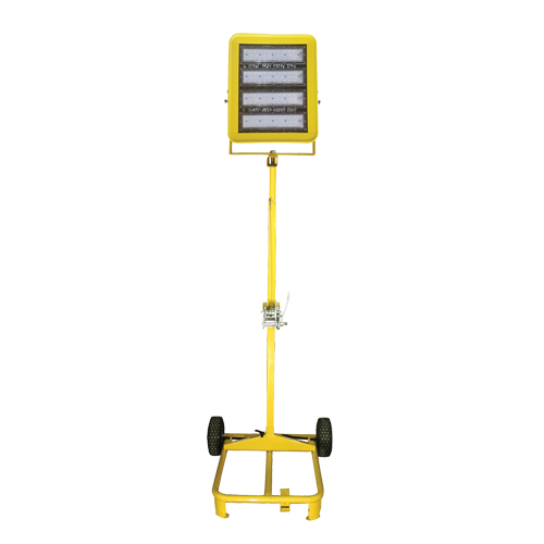 Chariot d'&eacute;clairage &agrave; t&ecirc;te unique avec treuil, DEL, 200 W, 30000 lumens, Boîtier en Aluminium Distribution Industrielle GC