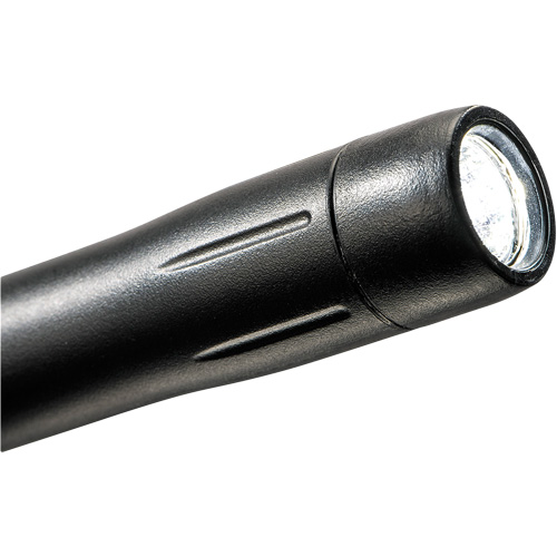 Lampe stylo, DEL, 139 lumens, Corps en Plastique, piles AAA, Compris Distribution Industrielle GC