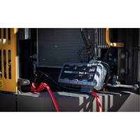 GB251+ Boost&reg; Max Jump Starter Distribution Industrielle GC