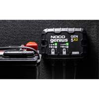 Chargeur de batterie embarqu&eacute; &agrave; 2 sorties de 10 amp&egrave;res Gen5X2 Genius Distribution Industrielle GC