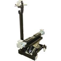 Cric de levage dextr&eacute;mit&eacute; par pare-chocs, Capacit&eacute; de 12 tonne(s), 8" - 15-3/4" h Distribution Industrielle GC