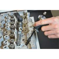 Trousse d'extracteur dembouts de bougies de pr&eacute;chauffage Distribution Industrielle GC