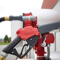 Pistolet automatique rouge &agrave; tr&egrave;s haut d&eacute;bit pour diesel Distribution Industrielle GC