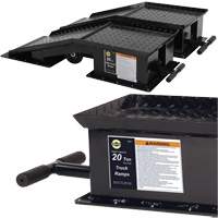 Rampes pour camions lourds avec longue poign&eacute;e en T, Capacit&eacute; 40 000 lb, 45" lo, 13-1/2" la, Hauteur de 9-19/50" Distribution Industrielle GC