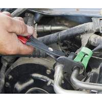 Pince de d&eacute;connexion pour carburant et climatisation Distribution Industrielle GC