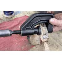 Presse-axe de chape de frein pour camions de classes 6 &agrave; 8 Distribution Industrielle GC