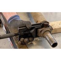 Small U-Joint Puller, 1 Pcs, 1.25" Puller Length Distribution Industrielle GC
