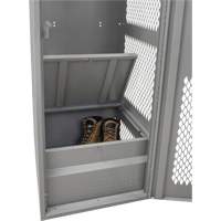 Casier pour &eacute;quipement avec porte, Acier, 24" la x 24" p x 72" h, Gris Distribution Industrielle GC