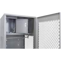 Casier pour &eacute;quipement avec porte, Acier, 24" la x 24" p x 72" h, Gris Distribution Industrielle GC