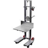 Empileur &agrave; plateforme, M&eacute;canisme Treuil manuel, Capacit&eacute; de 400 lb, Levage max de 60" Distribution Industrielle GC