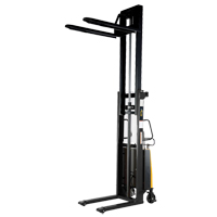 Gerbeur pour chariot &eacute;l&eacute;vateur, Fonctionnement &eacute;lectrique, Capacit&eacute; 2000 lb, Lev&eacute;e max 118" Distribution Industrielle GC
