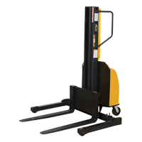 Gerbeur motoris&eacute; avec m&acirc;t &eacute;troit, Fonctionnement &eacute;lectrique, Capacit&eacute; 1500 lb, Lev&eacute;e max 98" Distribution Industrielle GC