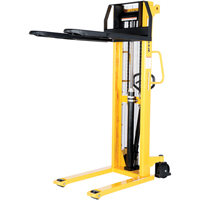 Gerbeur hydraulique manuel, Fonctionnement Pompe manuelle, Capacit&eacute; 2000 lb, Lev&eacute;e max 63" Distribution Industrielle GC