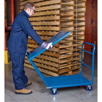 Chariots &agrave; tablettes/plateforme, Acier, 24" la x 36" p x 40" h, Capacit&eacute; de la plateforme 1300 lb Distribution Industrielle GC