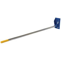 Fl&egrave;che de chariot &eacute;l&eacute;vateur pour tapis, 108-1/2" longueur, Install&eacute; sur tablier, Capacit&eacute; de 2500 lb Distribution Industrielle GC