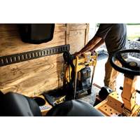 Trousse tondeuse &agrave; gazon sans balais sans fil XR 2X20V MAX*, Pouss&eacute;e, &agrave; pile, Largeur de coupe 21" Distribution Industrielle GC