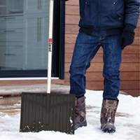 Nordic Snow Shovel, Polypropylene Blade, 17-3/4" Wide, D-Grip Handle Distribution Industrielle GC