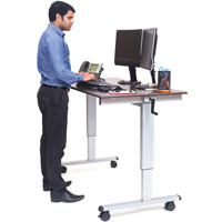 Postes de travail ajustables pour travail assis et debout , , 48-1/2" h x 59" la x 29-1/2" p, Noyer Distribution Industrielle GC