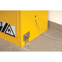 Seismic Bracket for Sure-Grip&reg; Ex Flammable Storage Cabinet Distribution Industrielle GC