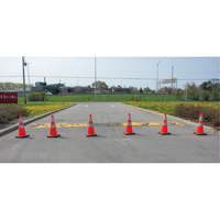Traffic Cone, 28", Orange, 4" & 6" Reflective Collar(s) Distribution Industrielle GC