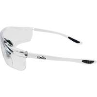 Lunettes de s&eacute;curit&eacute; de s&eacute;rie Z3200, Lentille Transparent, Anti-&eacute;gratignures, ANSI Z87+/R&eacute;pond ou surpasse la norme CSA Z94.3 Distribution Industrielle GC