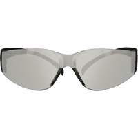 Lunettes de protection de s&eacute;rie 100 SecureFit, Lentille Gris/Int&eacute;rieur/ext&eacute;rieur, Antibu&eacute;e/Anti-&eacute;gratignures, ANSI Z87+/R&eacute;pond ou surpasse la norme CSA Z94.3 Distribution Industrielle GC
