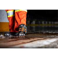 GripPro Spikeless Traction Aid, Rubber, Grooved Traction, Medium/Small Distribution Industrielle GC
