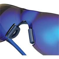 Lunettes de s&eacute;curit&eacute; Adapt Lite, Lentille Miroir bleu, Antibu&eacute;e/Anti-&eacute;gratignures, ANSI Z87+/R&eacute;pond ou surpasse la norme CSA Z94.3 Distribution Industrielle GC