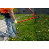 Coupe-boulon, 24" l, Coupe centrale Distribution Industrielle GC