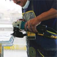 Polisseuse &eacute;lectronique pour pierre, 4" tampon, 7,9 A, 2000-4000 Tr/min &agrave; vide Distribution Industrielle GC