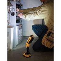 Lampe de travail portative, DEL, 500 lumens, 3 hres de fonctionnement, piles Rechargeable, Non compris Distribution Industrielle GC