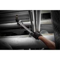 Cl&eacute; &agrave; tuyau avec manche Powerlength, Cap des m&acirc;choires 1-1/2", Longueur 10" Distribution Industrielle GC